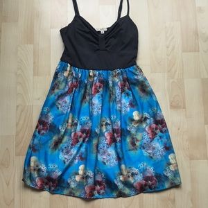 Rewind grey and blue floral print dress
